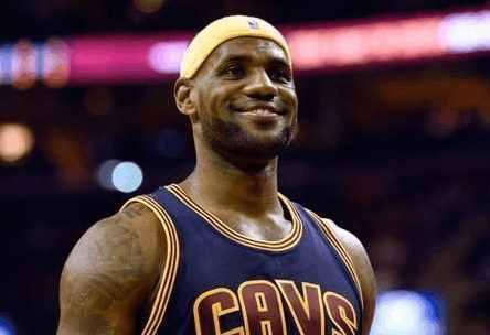 2010年詹姆斯决定1.0, 其实那一年他是被骑士