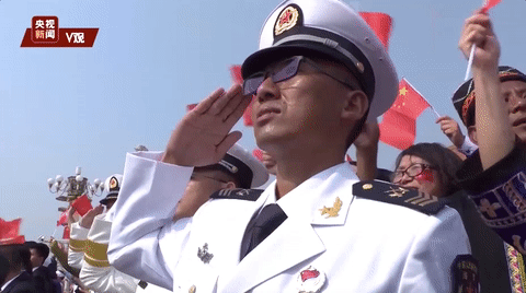 当他们举手向共和国敬礼时无数人眼眶湿润了 图 手机新浪网 当他们举手向共和国敬礼时无数人眼眶湿润了 图 手机新浪网