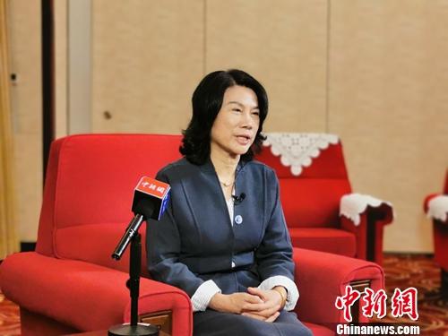  格力电器董事长董明珠接受中新网记者专访。中新网记者 李金磊 摄