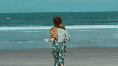 21岁空姐滴滴打车遇害:女孩乘车的4条铁律,关键时刻能保命!