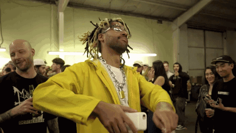 苹果发布全新emoji表情超70个竟有人用其画出明星的脸