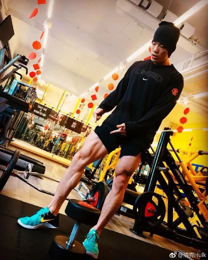 他希望每个人都可以通过正确的运动方式 让自己拥有健康完美的好体态