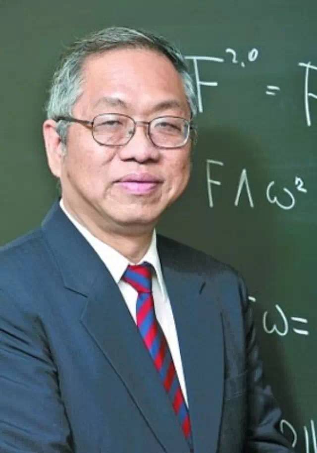 数学大师丘成桐中国的科技至少要倒退20年