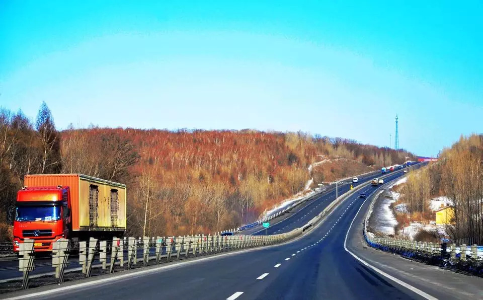 提前通车丨哈同高速哈尔滨至宾县段提前俩月通车