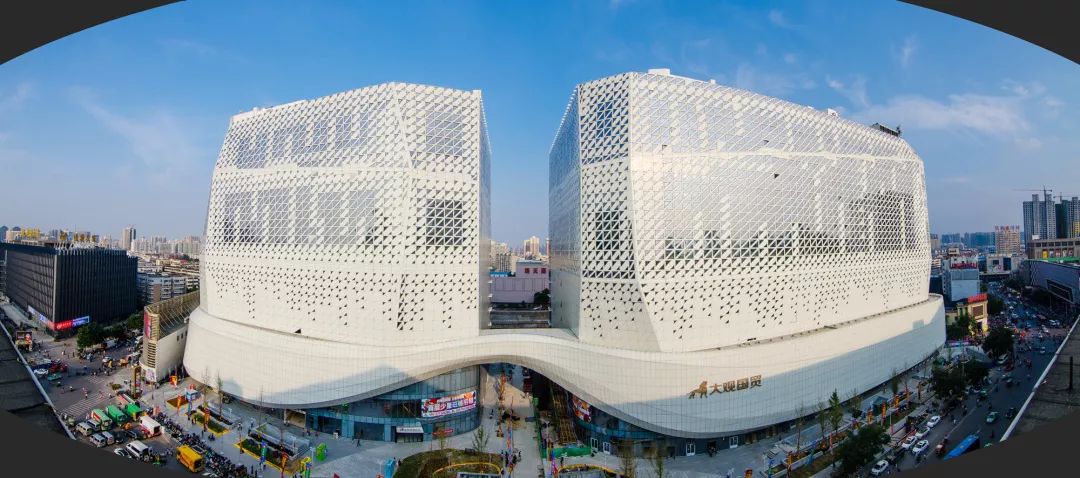 瀚海大观地产隶属于思念集团,业务涉及地产开发,商业运营,物业管理