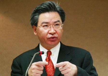 刚赠3500万军备就断交台外长我负全责