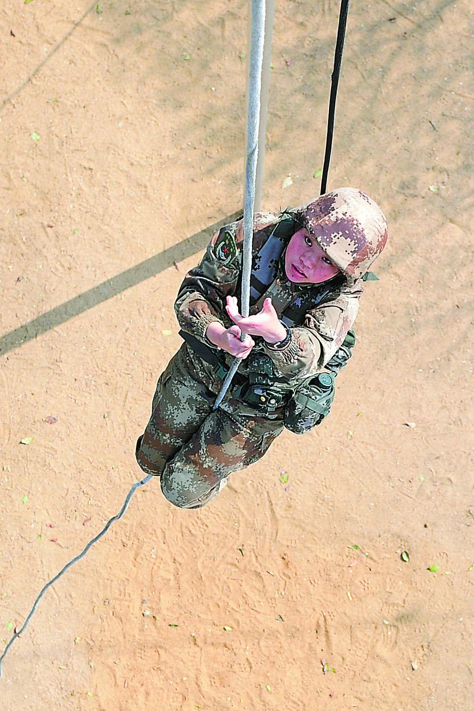 创纪录的"特战小花"