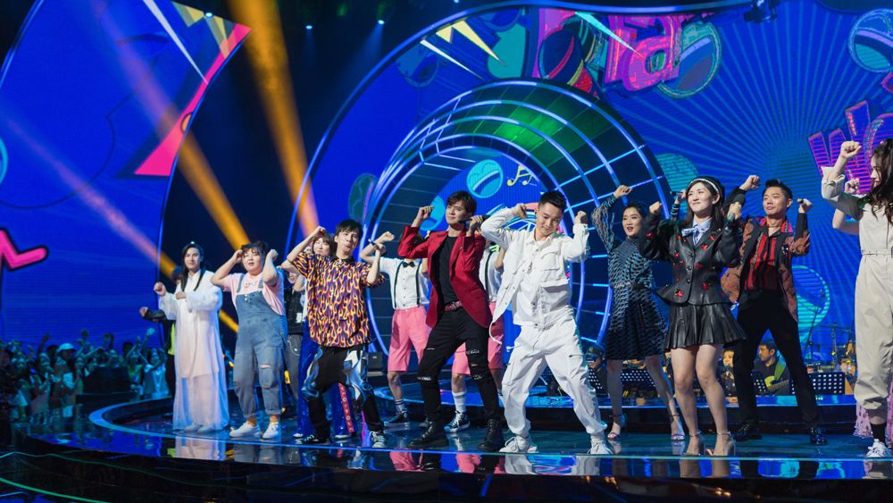 蒙面歌王|嗨唱转起来_新浪新闻