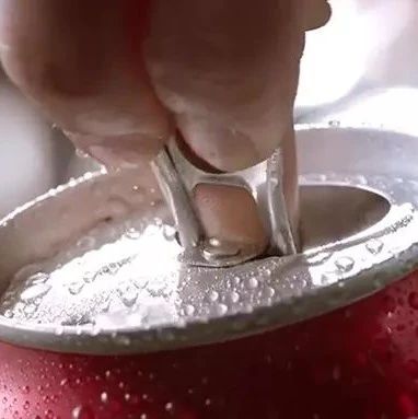 可口可乐入局 冬季热饮大战一触即发