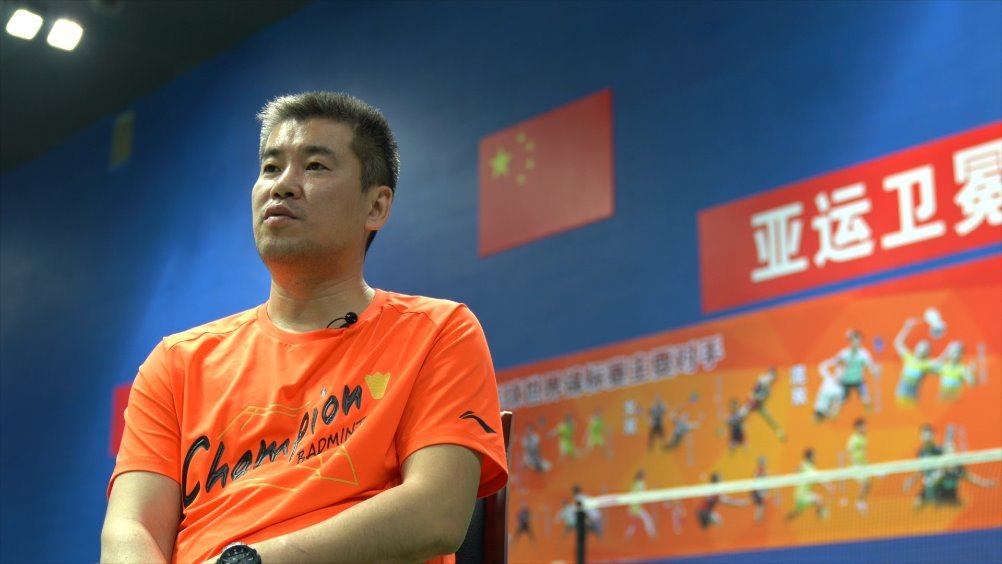 国羽混双主教练杨明说,郑思维/黄雅琼去年拿的冠军比较多