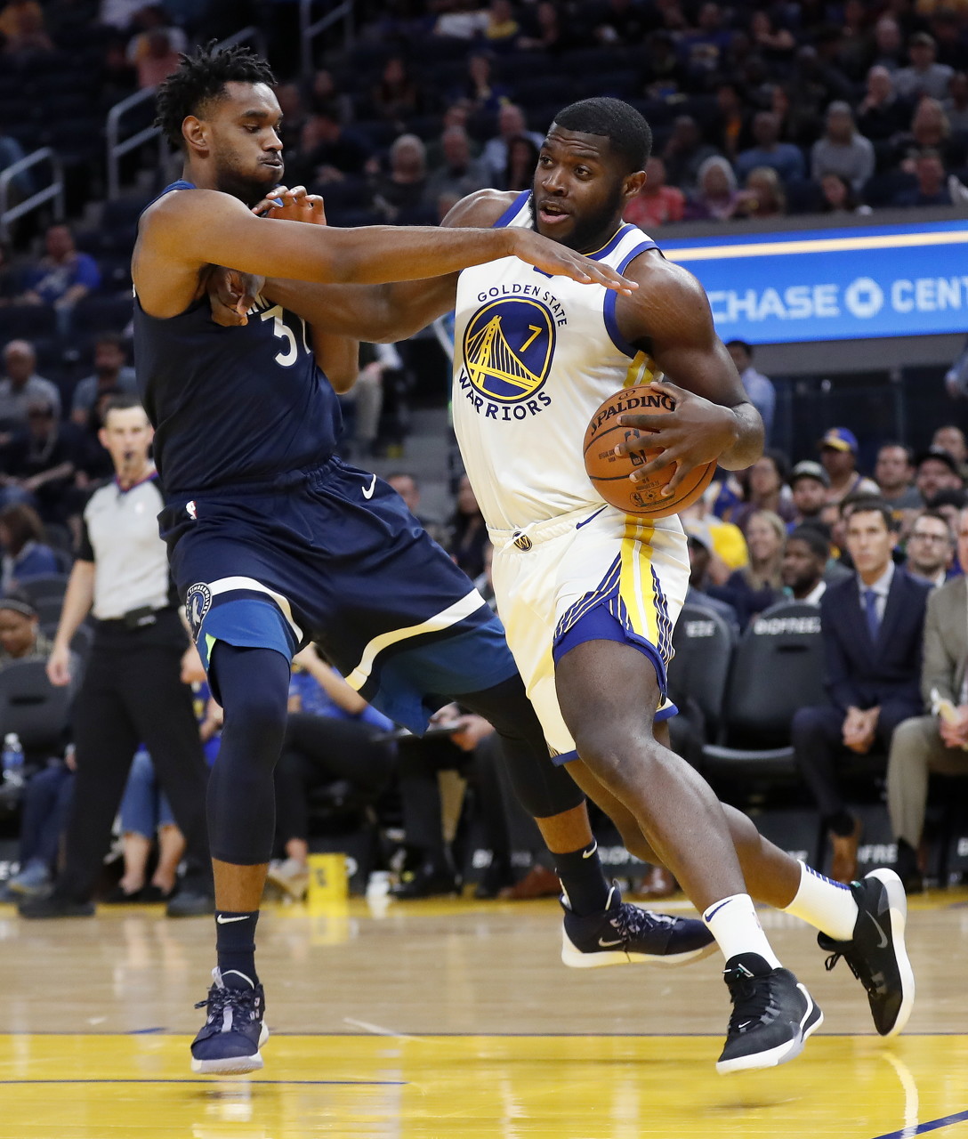 勇士官推祝新秀帕斯卡尔23岁生日快乐