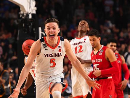 亚大学后卫盖伊当选最终四强的 MOP_手机新浪网