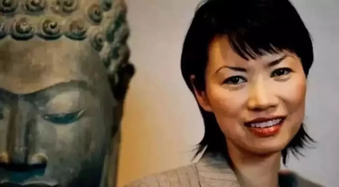 刘玉玲与邓文迪两个射手座女人的不同命运