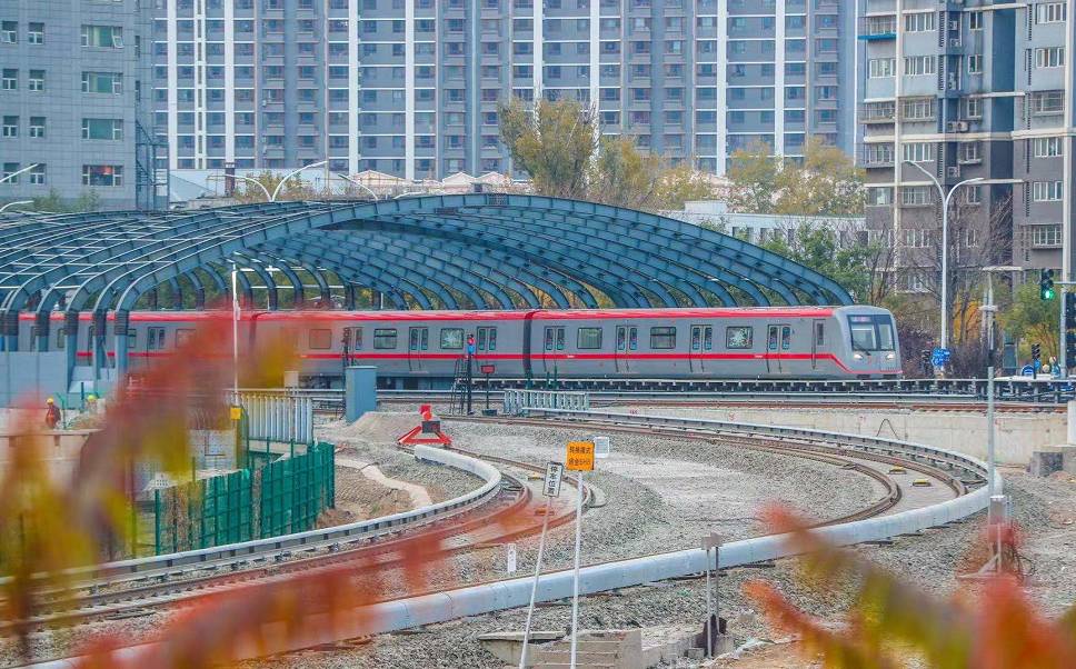 八通线的终点站由目前的土桥站延伸至地铁7号线环球影城站