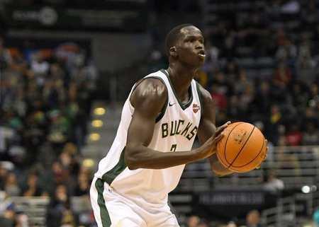 索恩- 梅克今天将顶替泽勒首发出场