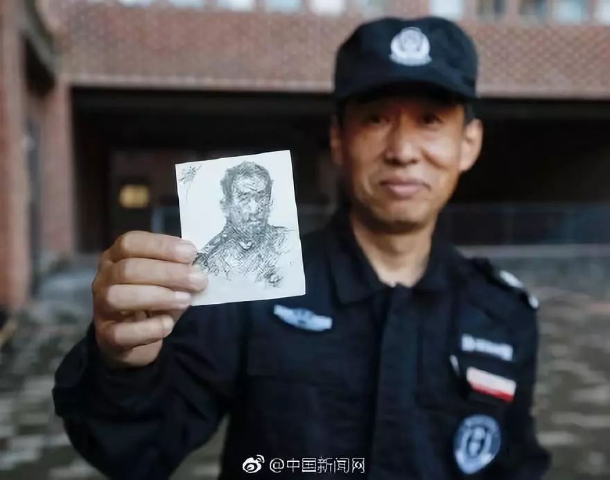 扫地神僧再现 保洁员为考研学子讲解6年高数题