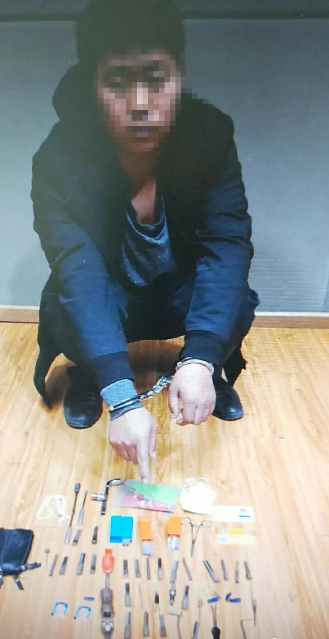 案件| 小偷自学开锁技术,疯狂作案10余起被抓获