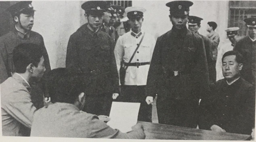 100个检察瞬间|公诉王仲贪污案