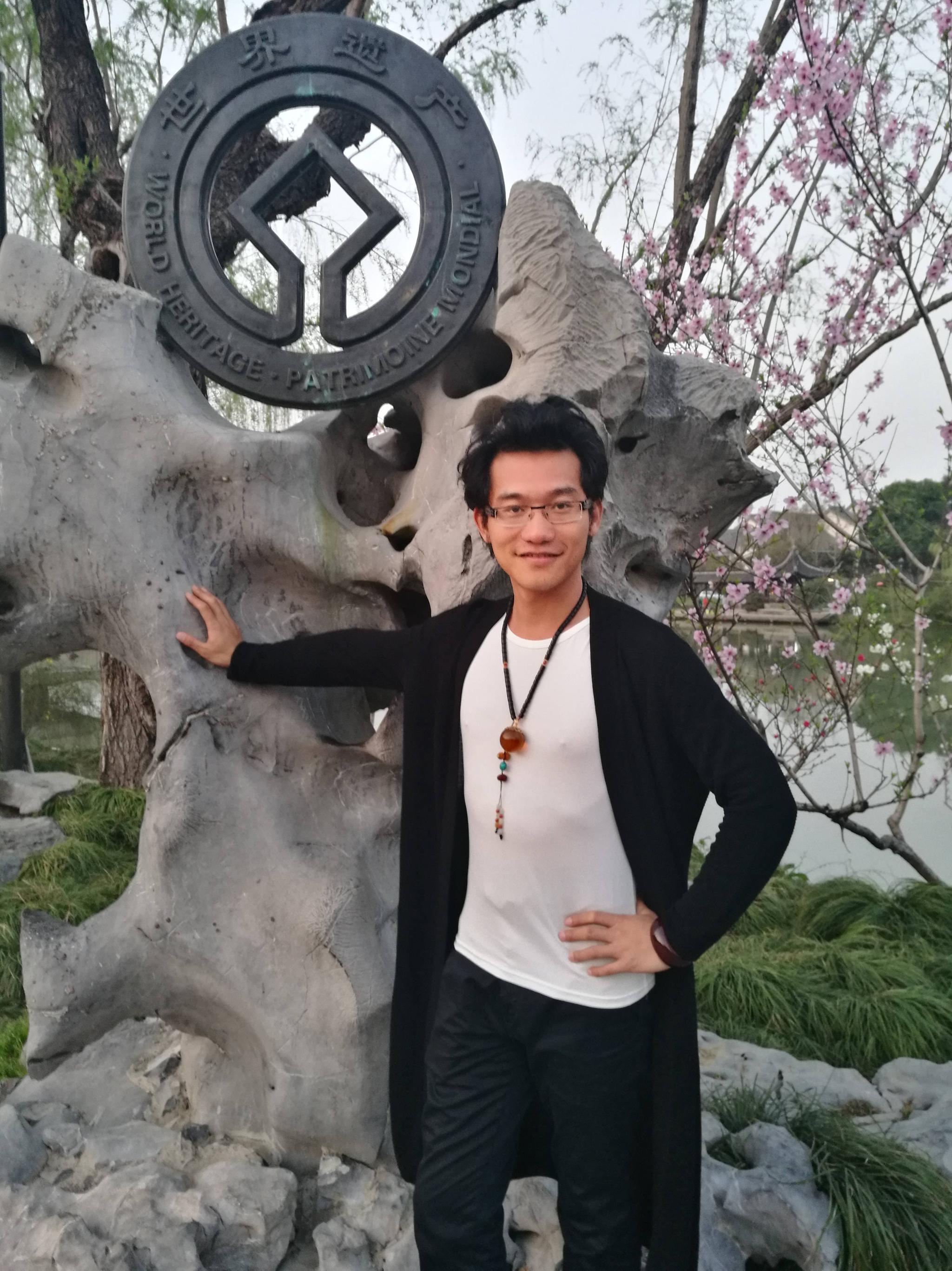 导演田七创作歌曲《诗画瘦西湖》情迷古扬州