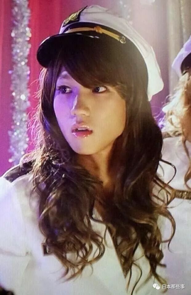 如果认真要说男子偶像尝试女装扮相的意义,其实一方面是能比较直观地