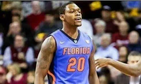 火箭季后赛15人名单定了!刚加盟的新援是啥来