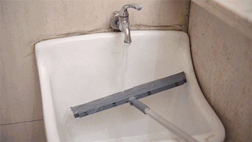 用它扫地,地板不留一根头发,干净到发光|扫把|地板|头发_新浪新闻