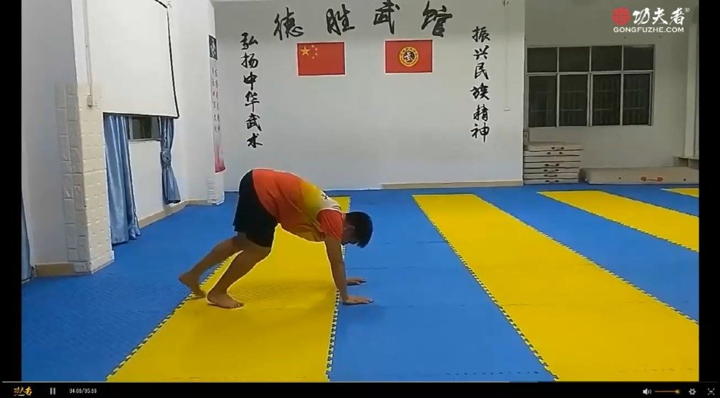 前滚翻，后滚翻，测滚翻，训练方法_手机新浪网