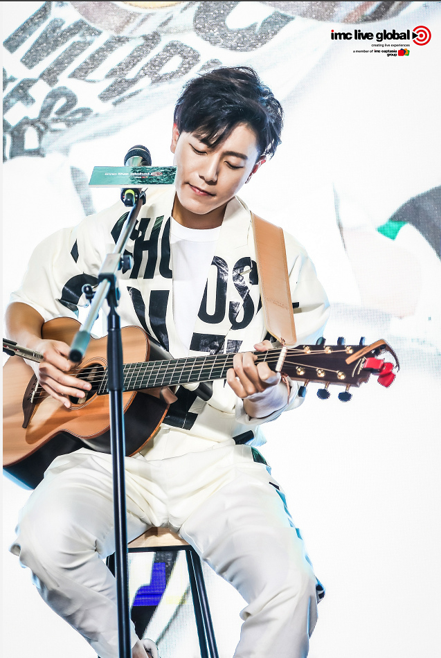 韦礼安而立世界巡演全新起航众星好友送祝福解密城市站点