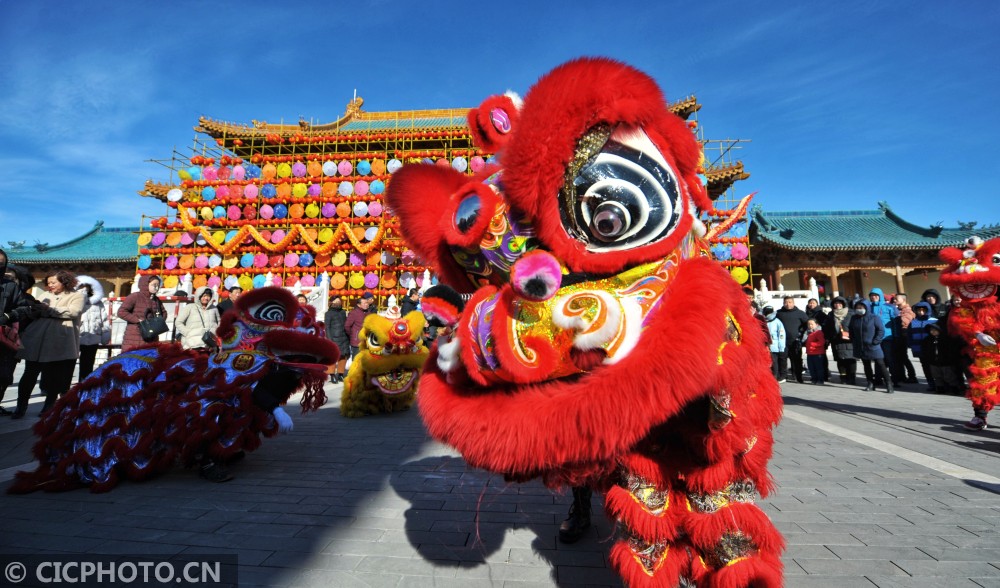 各地民俗闹正月 喜气欢腾中国年
