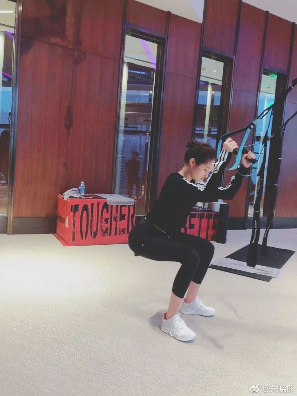 倍儿享瘦 | 关晓彤邀你进行拳击大挑战