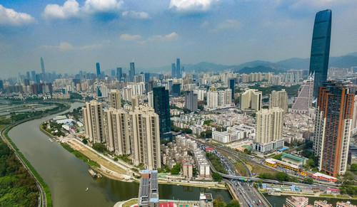 这是3月26日拍摄的广东省深圳市一景(无人机拍摄)。新华社记者 毛思倩 摄