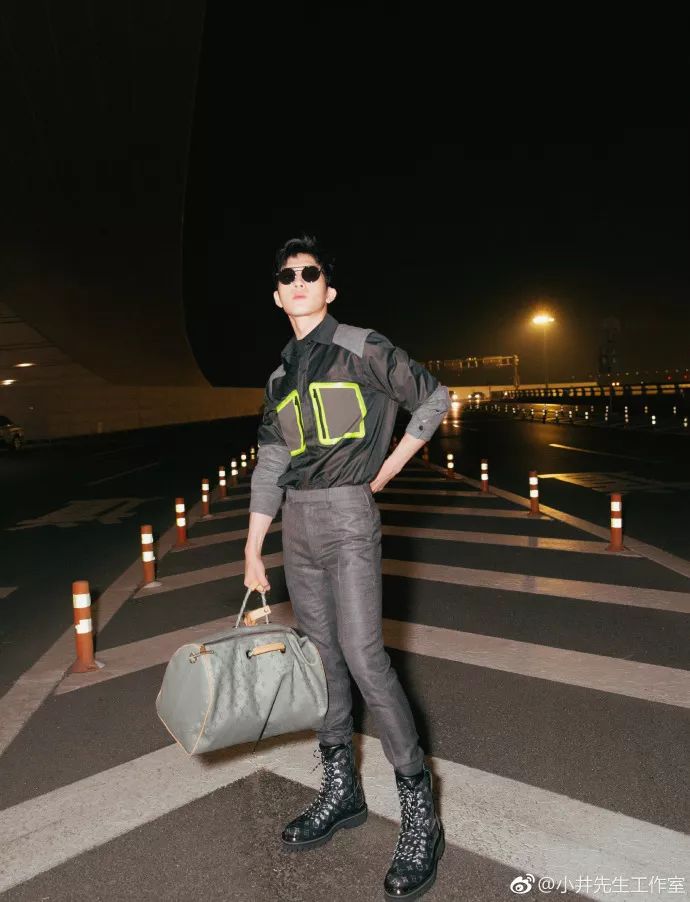 时装周|周彦辰|朱星杰_新浪新闻