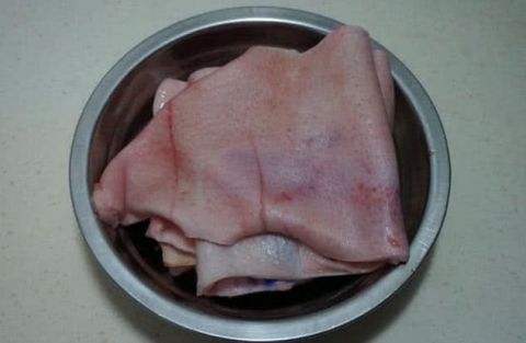 小仙女非常需要的美食,每天吃上一碗相当于几十片面膜,你吃过没|猪皮