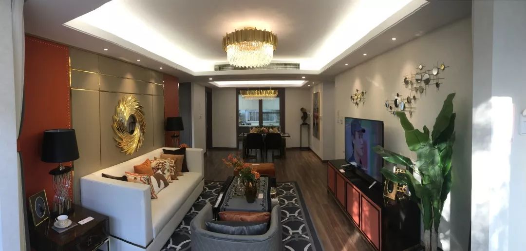 万科精品物业  全天贴心守护中麓府全面引入万科品质物业,为业主提供