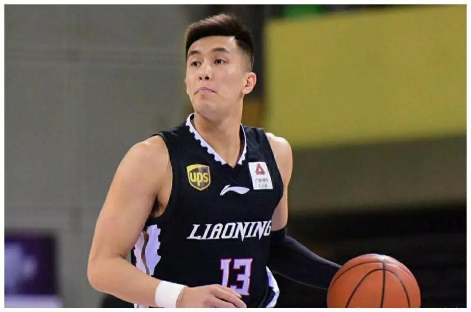 CBA赛季奖项出炉!王哲林爆冷MVP存争议,广东