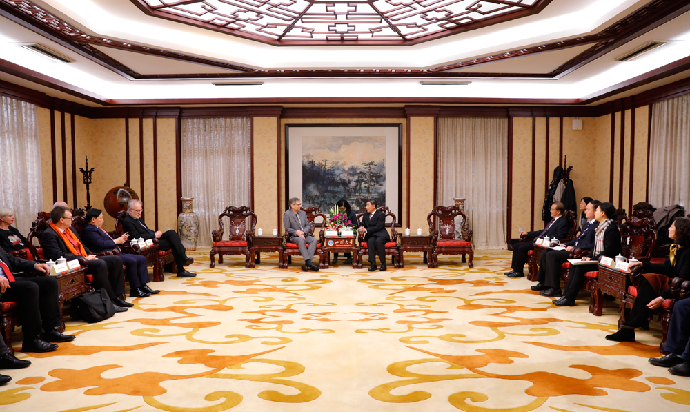 德国克劳斯塔尔工业大学代表团访问我校|王建