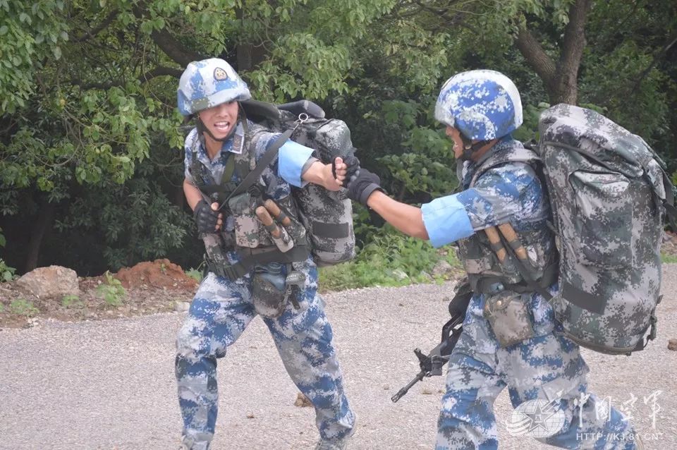 是的我们是空军警卫兵就是那么强不接受反驳