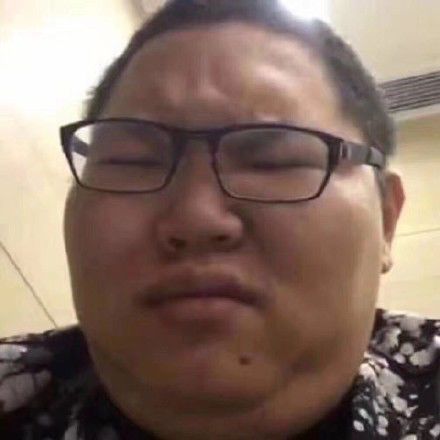 固执的认为自己是个少女而我的头像像中年妇女8915@辛德瑞拉不想