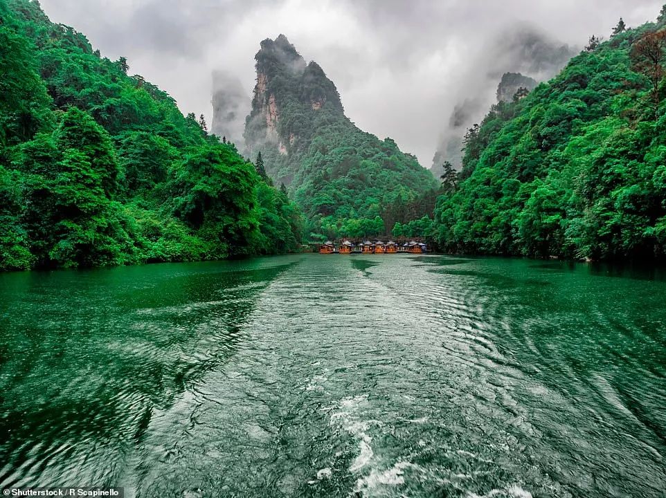 外媒评选中国最美100张照片,每一张都能做屏保!