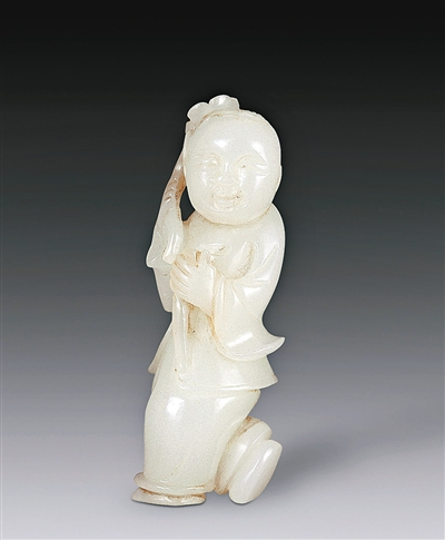 明代玉雕执莲童子