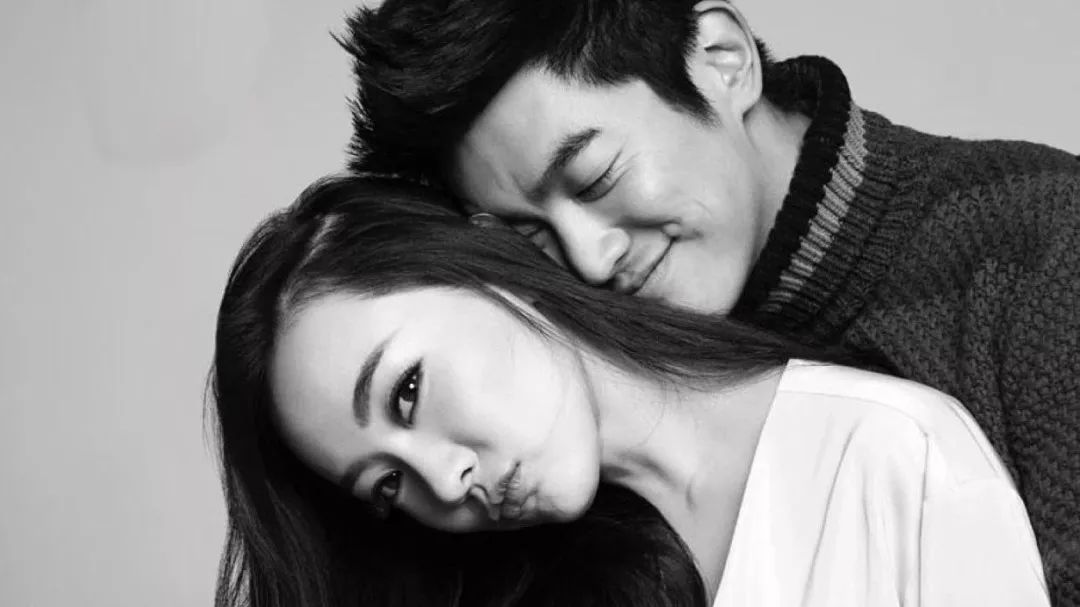 明星爸妈专题】好文来源:她刊(id:iiiher)作者:秦江月最近,霍思燕和