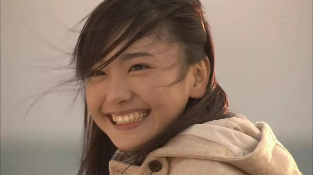 我猜你一定没有意识到这个事实,毕竟我们在万年少女gakki身上根本看不