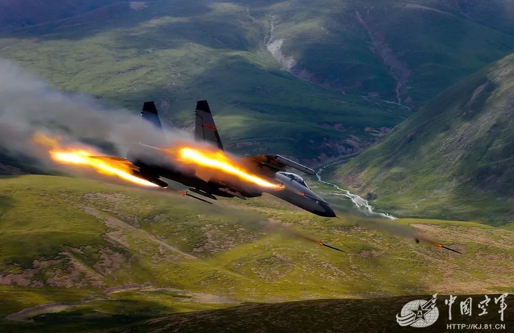 告诉你火热的演兵场与战斗诗词更配