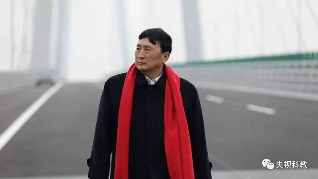 港珠澳大桥总设计师孟凡超  “央视科教”微信公众号 资料图