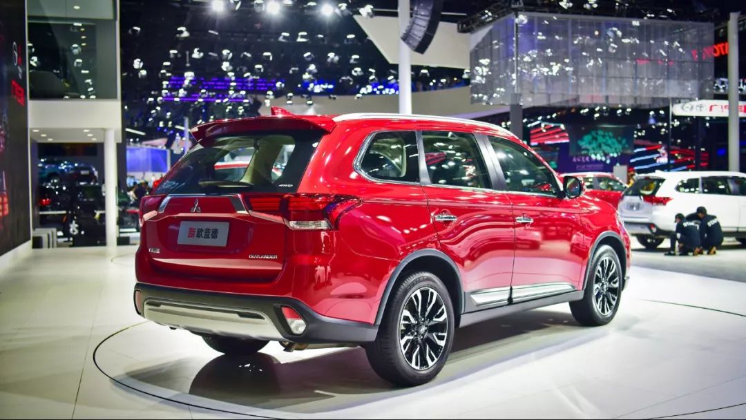 能载人又能撒野的7座合资suv,落地价竟然不到20万!