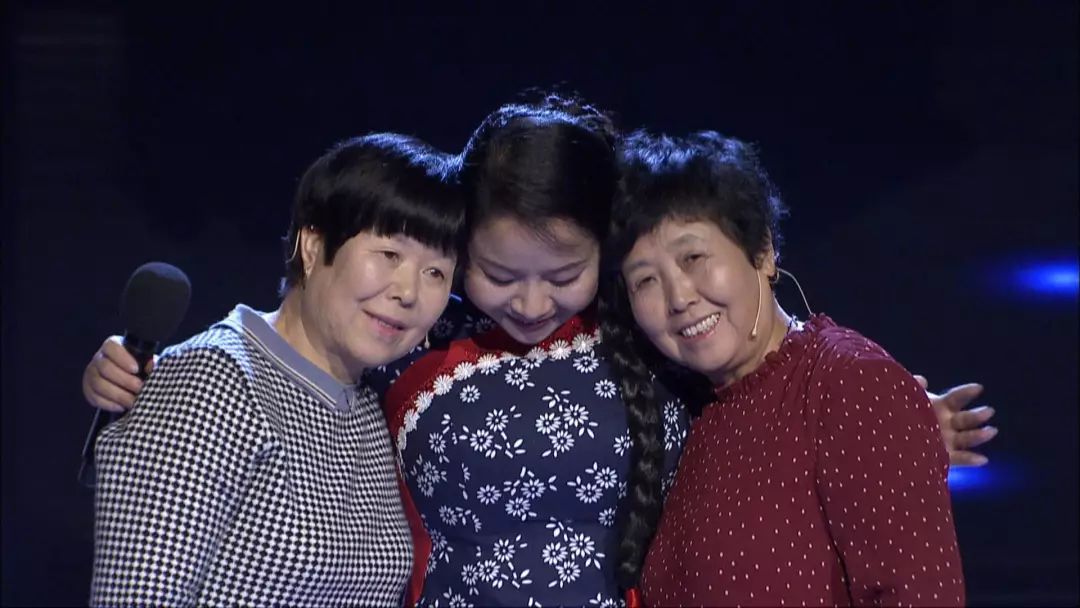 情感爱恋 正文   但那时女儿已经是人家的   为了不打扰女儿的幸福