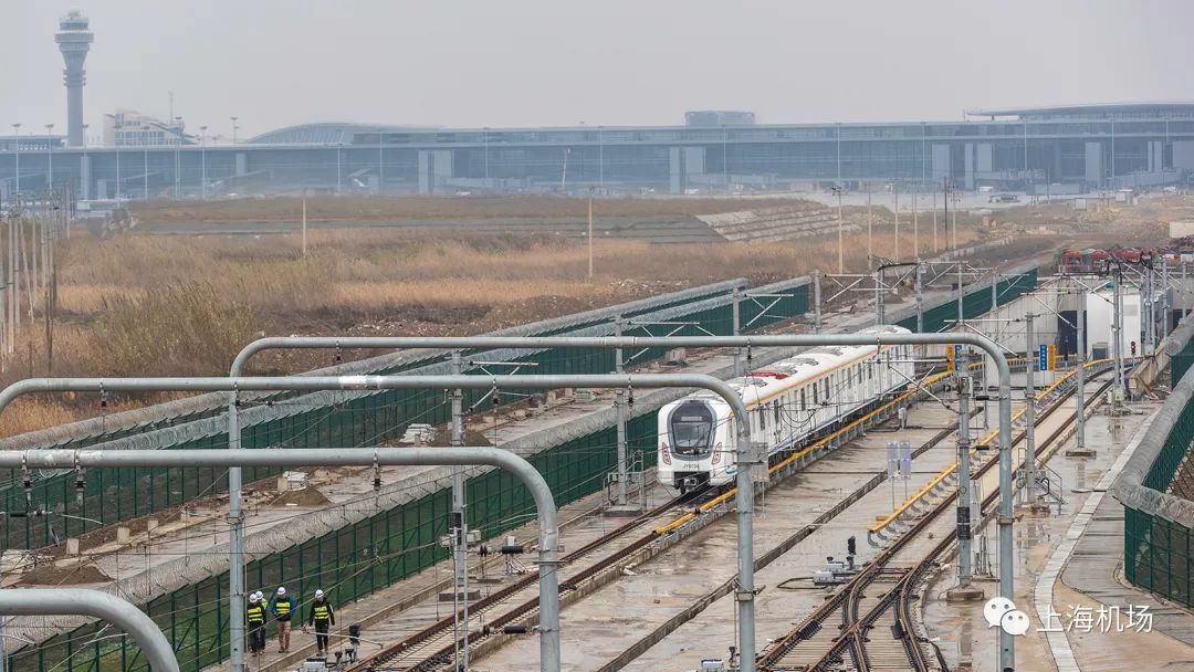 浦东机场卫星厅今年9月投运机场旅客捷运系统抢先看