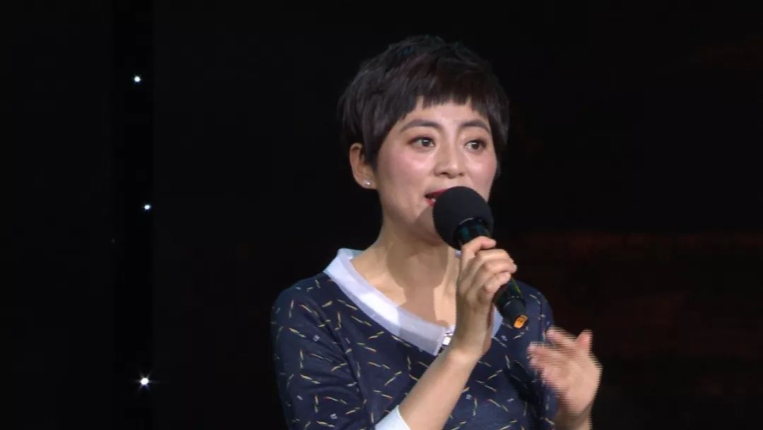 舒馨,兰州人民广播电台《1008老情歌》节目主持人,曾主持过生活文艺