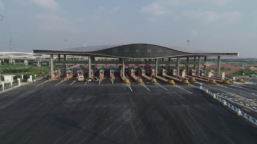 深圳第一座潮汐车道收费站来了!