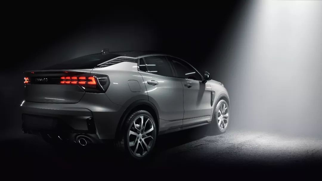 搭1.5T/2.0T，或售25-30万！领克全新轿跑SUV发布
